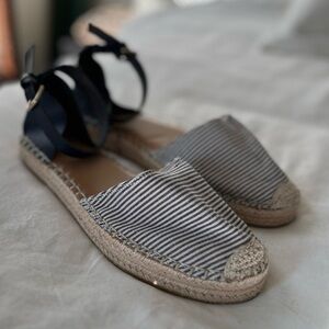 Old Navy Canvas/Faux-Leather Espadrille Shoes